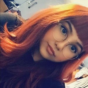 Meet your Posher, Virginia